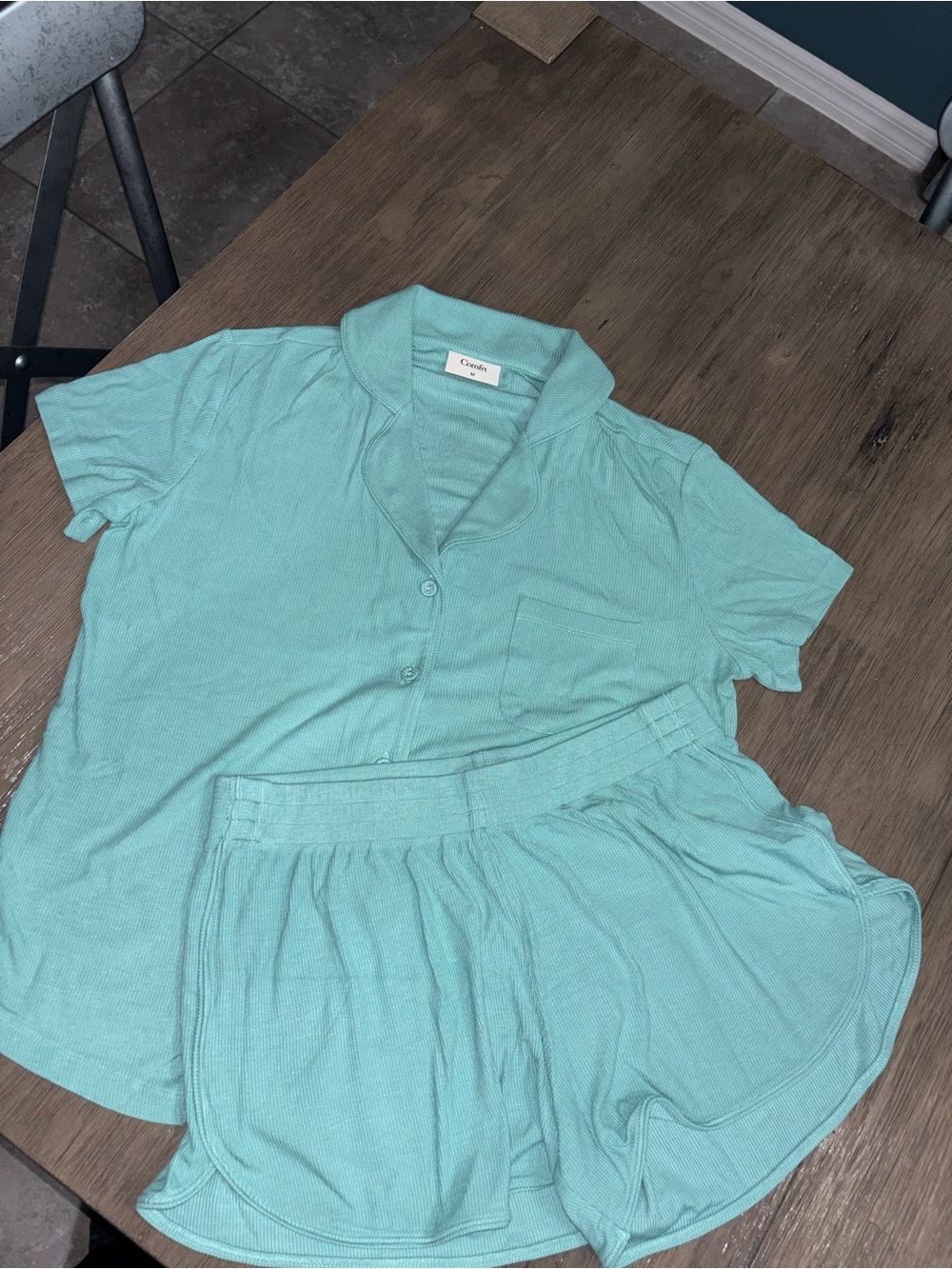 Comfrt Wasabi Green Short Sleeve Pajama Set Size M NWT